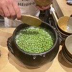 食堂えびちゃん - 土鍋ごはん（エンドウ豆）