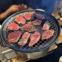 老舗精肉店直送 千種焼肉 飛騨牛の奴隷 千種店 - 