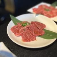 老舗精肉店直送 千種焼肉 飛騨牛の奴隷 千種店 - 