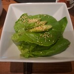 焼肉うしごろ - うしごろサラダです。