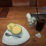 焼肉うしごろ - アイスコーヒーと、まるごとかぼちゃのアイスクリームのその2です。