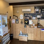 柑熟屋 - 店内(今シーズンのパフェは終了してます)