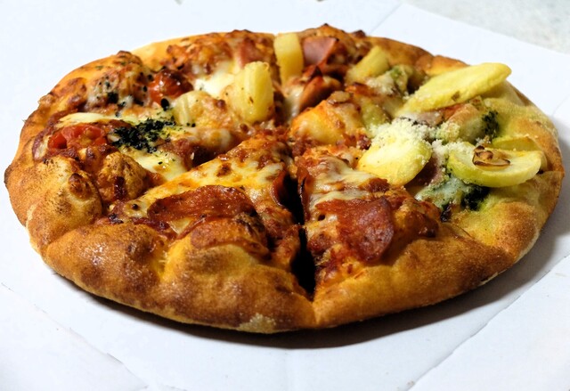 ドミノピザ 宮町四丁目店（Domino's Pizza） - 東照宮（ピザ）の写真