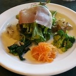 曽爾高原ファームガーデン - 前菜とサラダの盛り合わせ