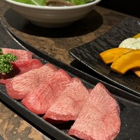個室焼肉 さんびょうし 別邸 - 