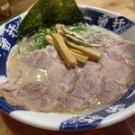 熟成豚骨ラーメン専門 一番軒 - 