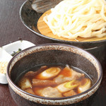 武蔵野うどん じんこ - 自慢の1品！肉ネギつけ汁うどん