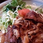 お食事処 花輪 - 焼き肉　アップ