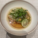 川梅 懐石・鮨 - 太刀魚を米粉で揚げてお出汁とすだちでさっぱりと。