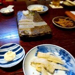 蕎麦人 秋 - 子持ちこんにゃくとエイヒレ