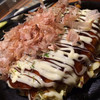 鉄板バル SOURCE - 料理写真:お好み焼きミックス豚イカ入り550円