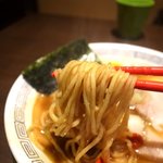 三麺流 武者麺 江坂店 - ばっちりのコシのある麺