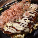 Teppa mbaru sosu - お好み焼きミックス豚イカ入り550円