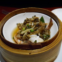 萬珍樓 本店 - 大海老の梅菜蒸し