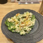 鮨・酒・肴 杉玉 - 杉玉ポテトサラダをグチュグチュッと♪