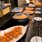 ザ・テラス - アメリカンホットドッグ、フレンチフライ 