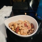 バー ジュネス - 