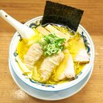 永明中華そば店 - ワンタン中華そば（塩）