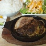 Airisshu Kafe Andoresutoran Kapurishika - 本日のハンバーグ