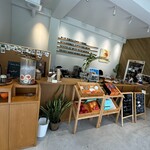 Blue Turtle Farm Mango Cafe - 店内風景　調理カウンター　マンゴー地方発送あり