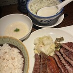 牛タン焼肉善治郎 - 