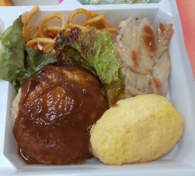 紅の花 - 楯山（弁当）の写真