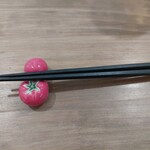 八丁堀 八百屋バル - トマト箸置き