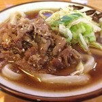 うどん屋 源さん - 試合後の飯はずっと気になっていたこちらの吉田うどん。つゆは特濃にぼしで、これが固い吉田うどんとの相性が絶妙！@甲府市 うどん屋 源さん