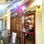 中央1丁目カフェ - 入口はカフェとありますが笑