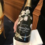 トゥールダルジャン - Champagne Perrier-Jouët Belle Epoque 2014
      シャンパーニュペリエジュエベル エボック