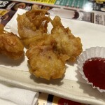 鳥貴族 - とり天　※衣がサクサクで中はジューシーで美味しいです！梅ソースも合いますね！やはりトリキは美味しいし、お財布にも優しいのでいいですね！ご馳走様！