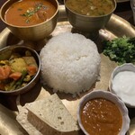 アジアン&ネパールインド料理店 DAILO - 