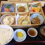 ドライブインみちしお - 昼定食　その③
