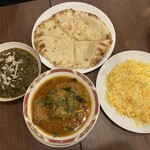 行徳ビリヤーニーハウス - 美しき全景