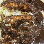 キッチン南海  - カツカレーのアップ
