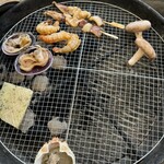 魚太郎 浜焼きバーベキュー  ラグーナ蒲郡店 - 