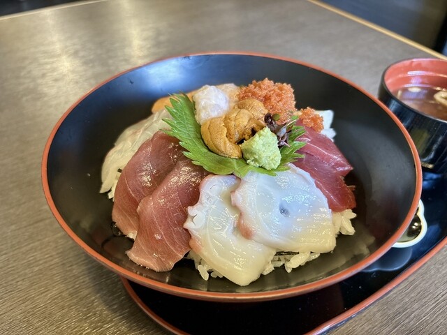 三桝屋・四季の味山里菜 - 羽前小松（日本料理）の写真