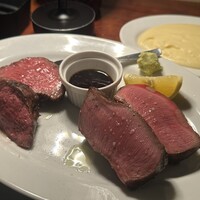 カルネジーオ イースト - 