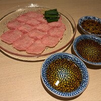 炭火和牛焼肉もうもう亭 広小路店 - 