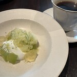 清澄白河 フジマル醸造所 - メロンのソルベとパンナコッタ