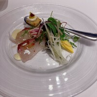 IL PINOLO 梅田 - 前菜！お魚がすんごい脂のっててなんかもうおいしい、、