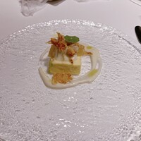 IL PINOLO 梅田 - 枝豆と桃とエビ！これはちょっと私には難しかった……