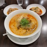 創作麺工房 鳴龍 - 担担麺と奥の2品