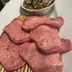 焼肉一頭両騨 - 