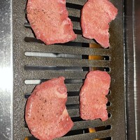 焼肉一頭両騨 町田本店 - 