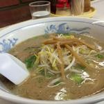 山の田ラーメン - もやしラーメン