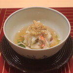 日本料理 吟 - 北海道噴火湾産毛蟹 蓮根饅頭添え