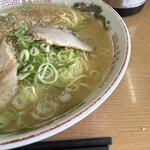 江ちゃんラーメン - スープ美味し(@￣ρ￣@)