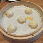 鼎泰豊 新生店 - 蟹入り小籠包
