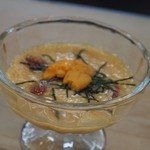 付き出し（マグロの山かけ）